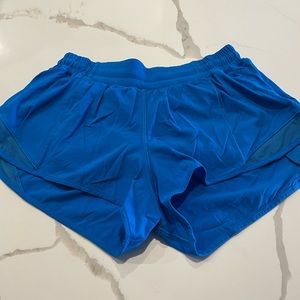 Lululemon Hotty Hot Low-Rise Blue Lined Short 2.5" Size 8
